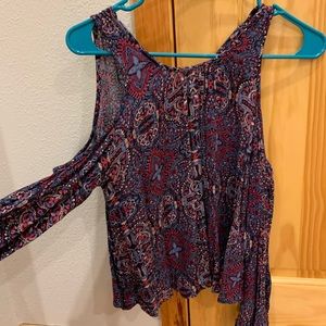 HOLLISTER- Flared floral long sleeve, Size Small